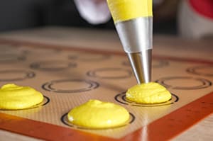 BESTONZON Tapis à pâtisserie en silicone avec mesures anti-adhérent pour fondant pâte gâteaux tartes vert 