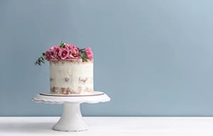 Présentoir à gâteaux : les types de présentoirs à gâteaux